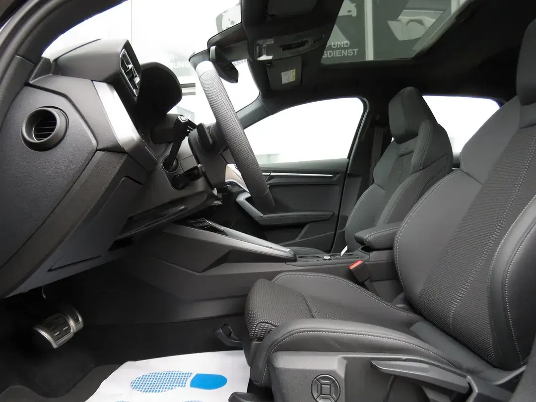 Audi A3 - Thumbnail 6