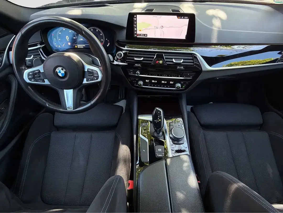 BMW 530 - Thumbnail 11