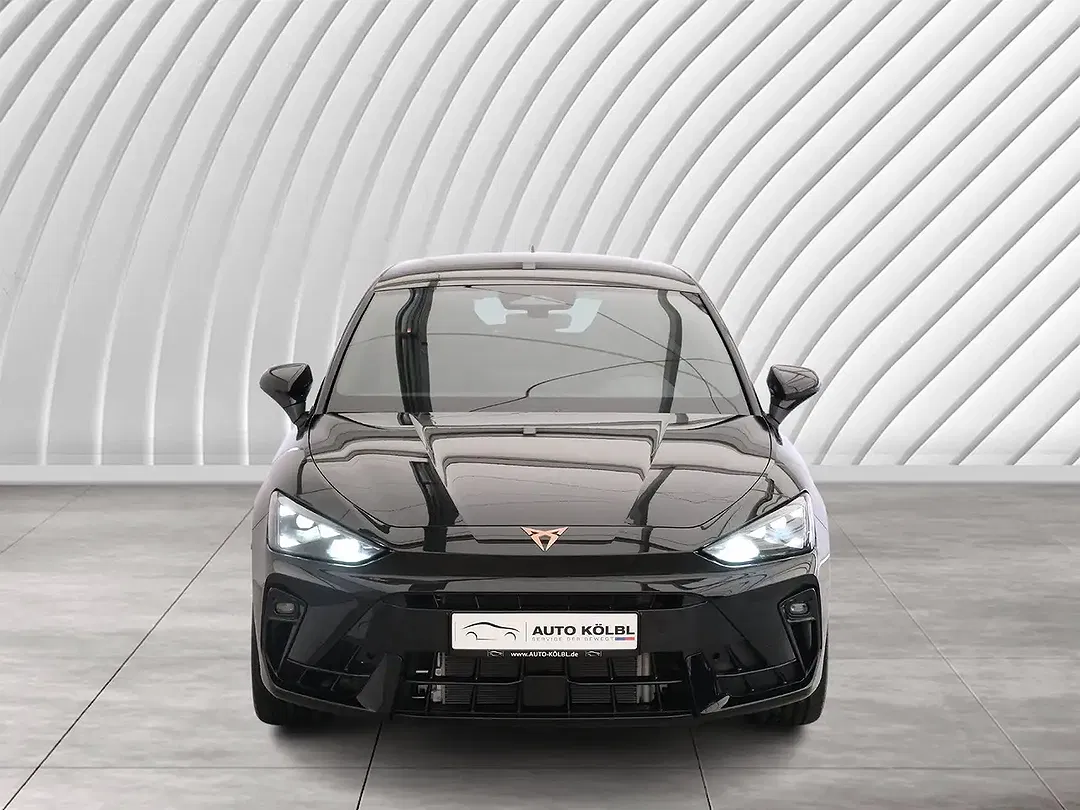 CUPRA Leon - Thumbnail 2