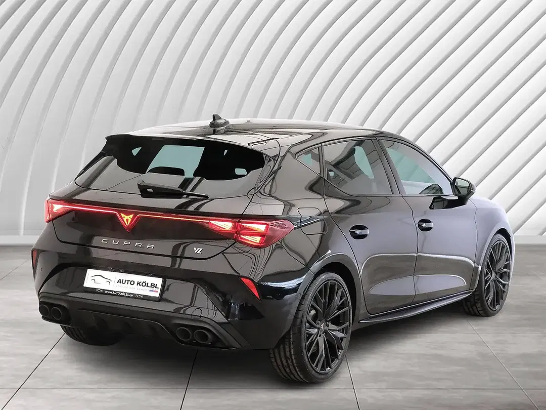 CUPRA Leon - Thumbnail 5