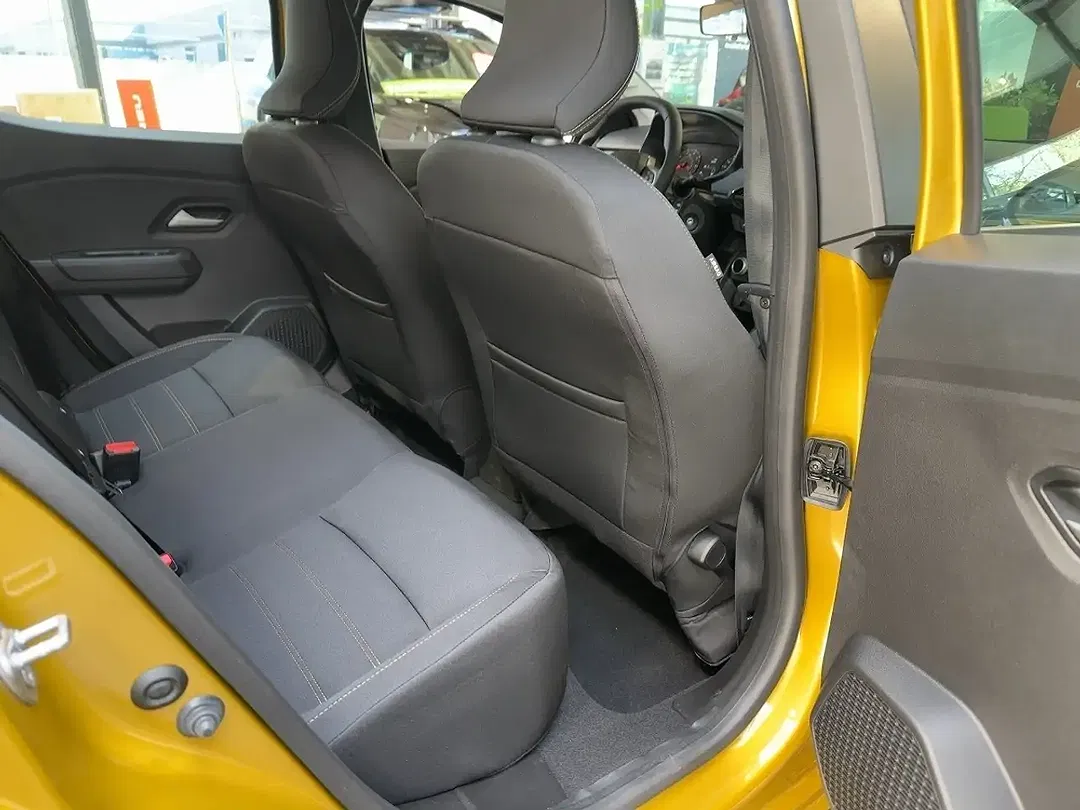 Dacia Sandero - Thumbnail 12