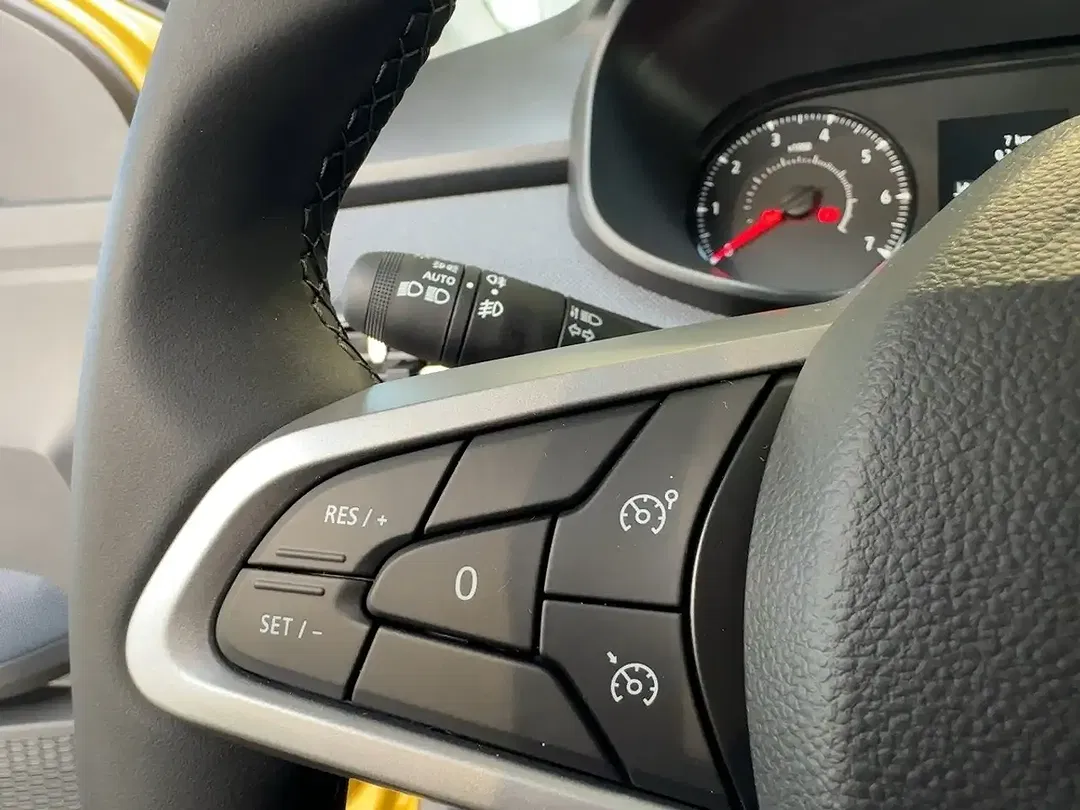 Dacia Sandero - Thumbnail 15