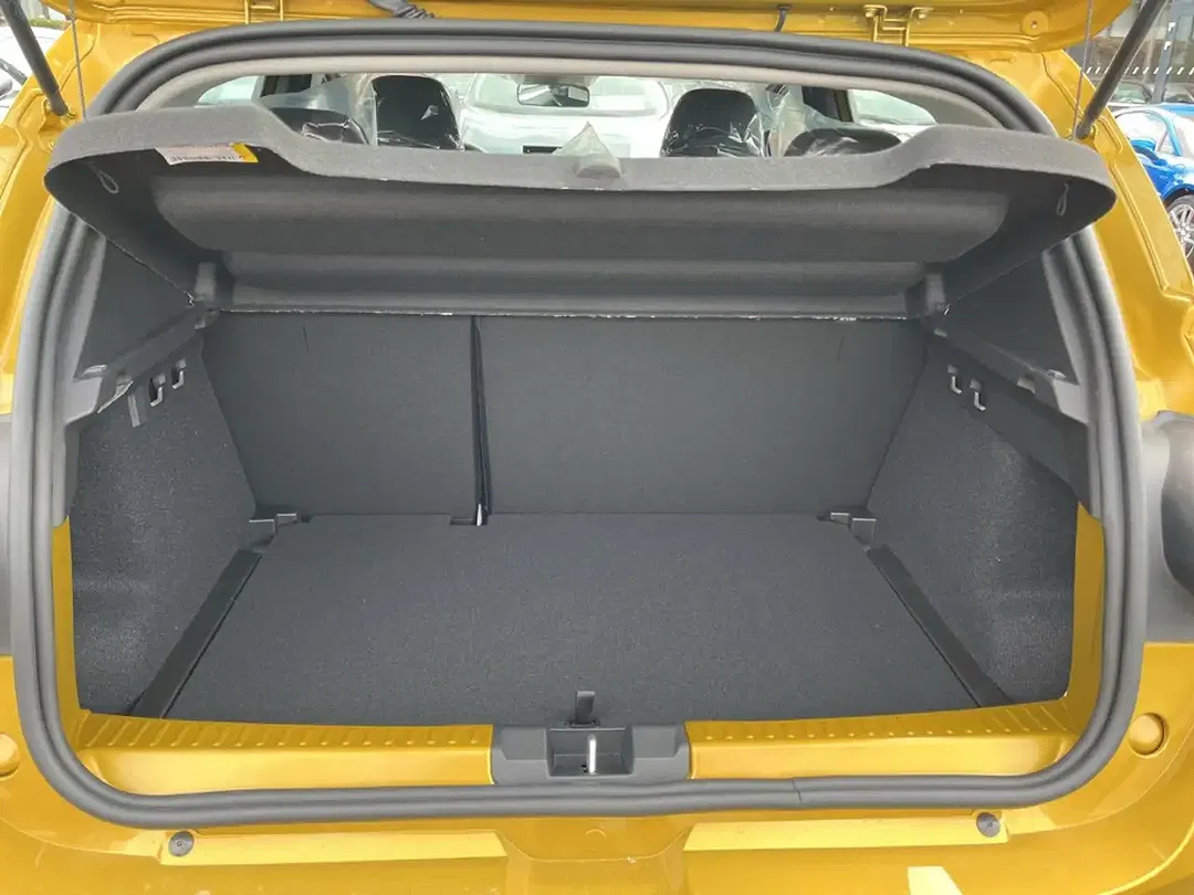 Dacia Sandero - Thumbnail 7