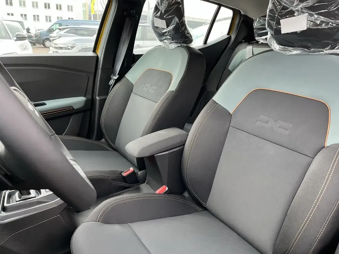 Dacia Sandero - Thumbnail 9