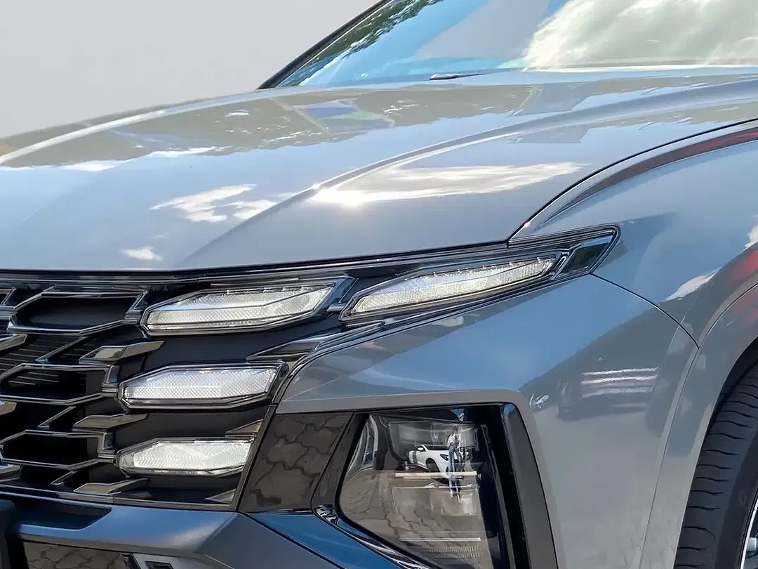 Hyundai TUCSON - Thumbnail 6
