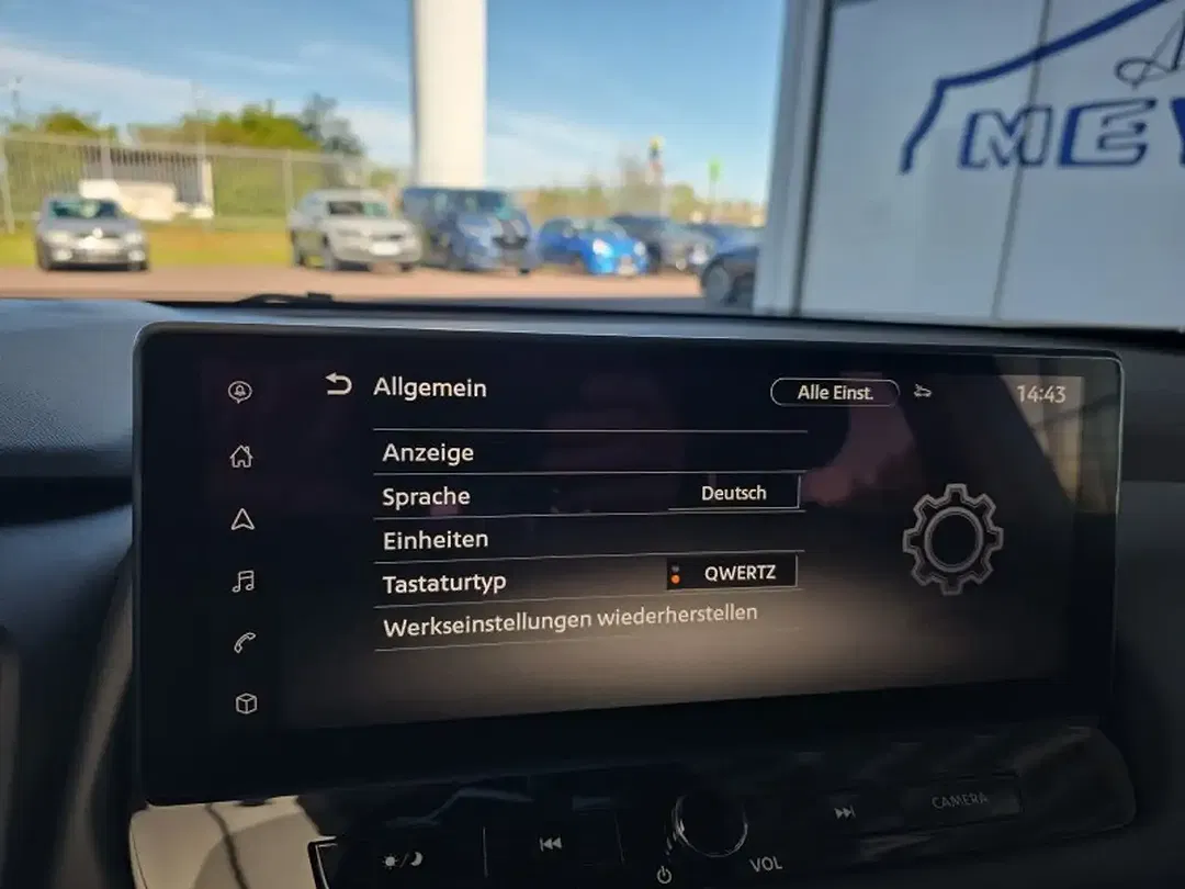 Nissan X-Trail - Thumbnail 44