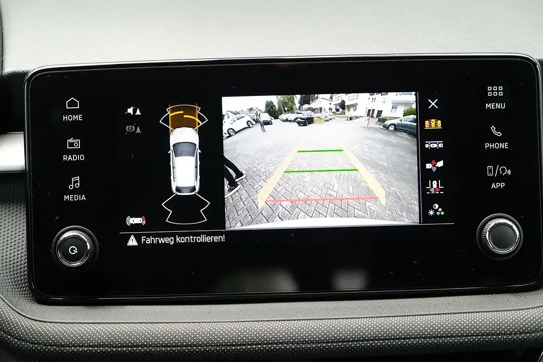 Skoda Fabia - Thumbnail 10