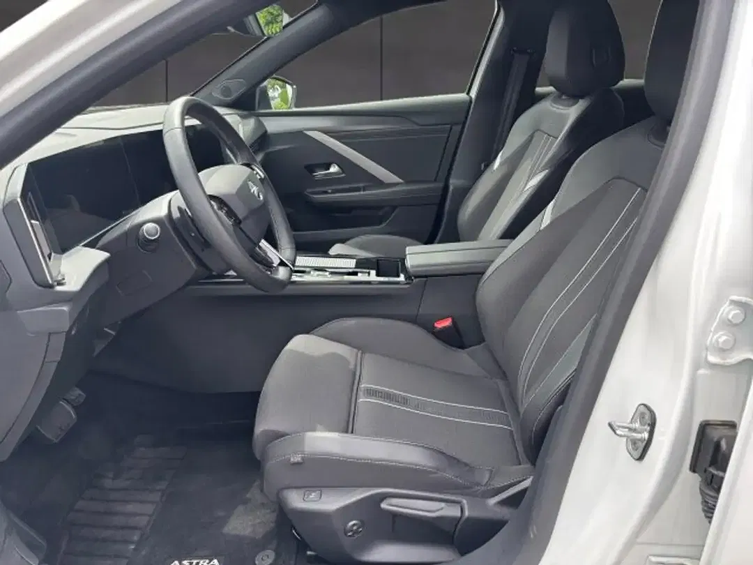 Opel Astra - Thumbnail 7