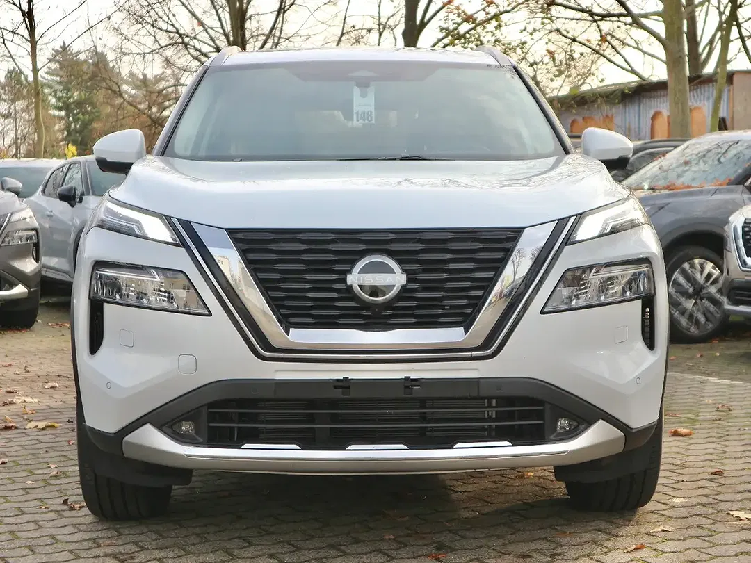 Nissan X-Trail - Thumbnail 3