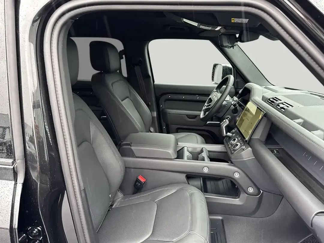 Land Rover Defender - Thumbnail 15