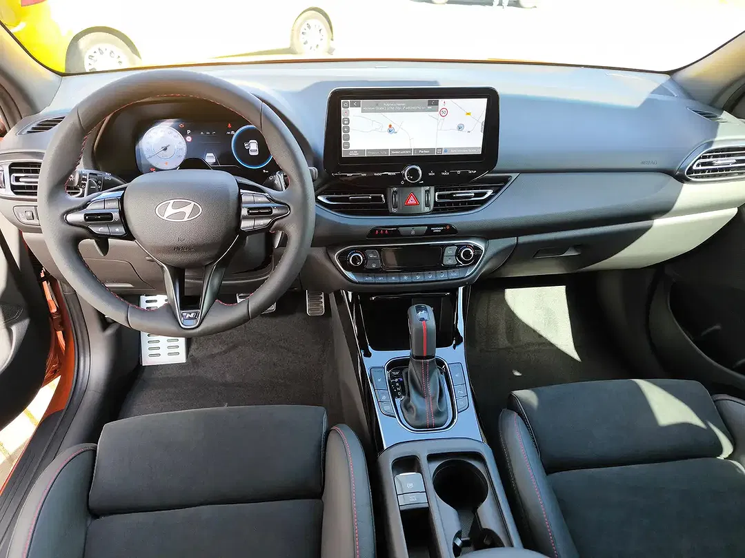 Hyundai i30 - Thumbnail 15