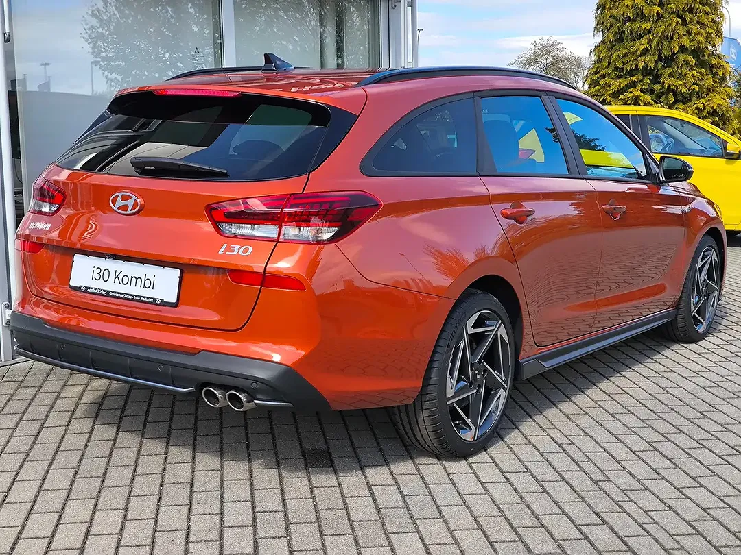 Hyundai i30 - Thumbnail 4