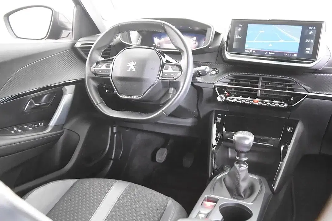 Peugeot 2008 - Thumbnail 11