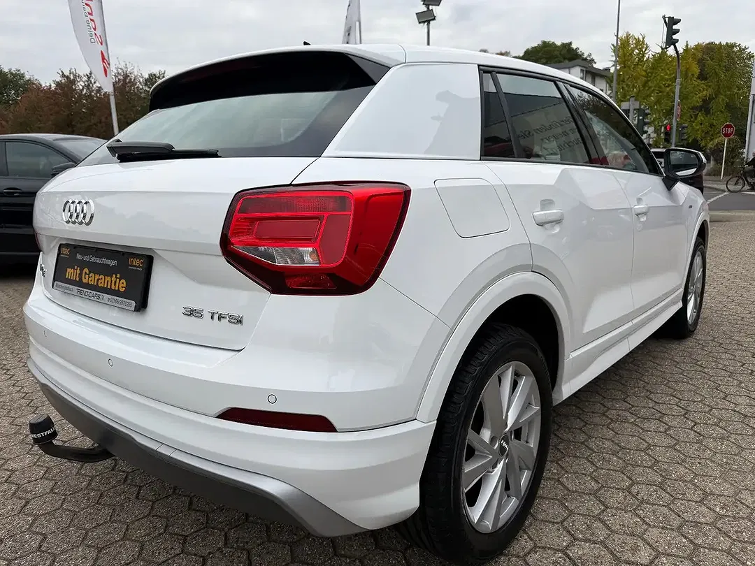 Audi Q2 - Thumbnail 5