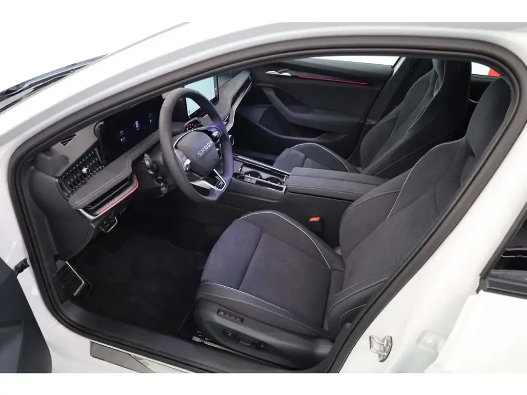 Skoda Superb - Thumbnail 5