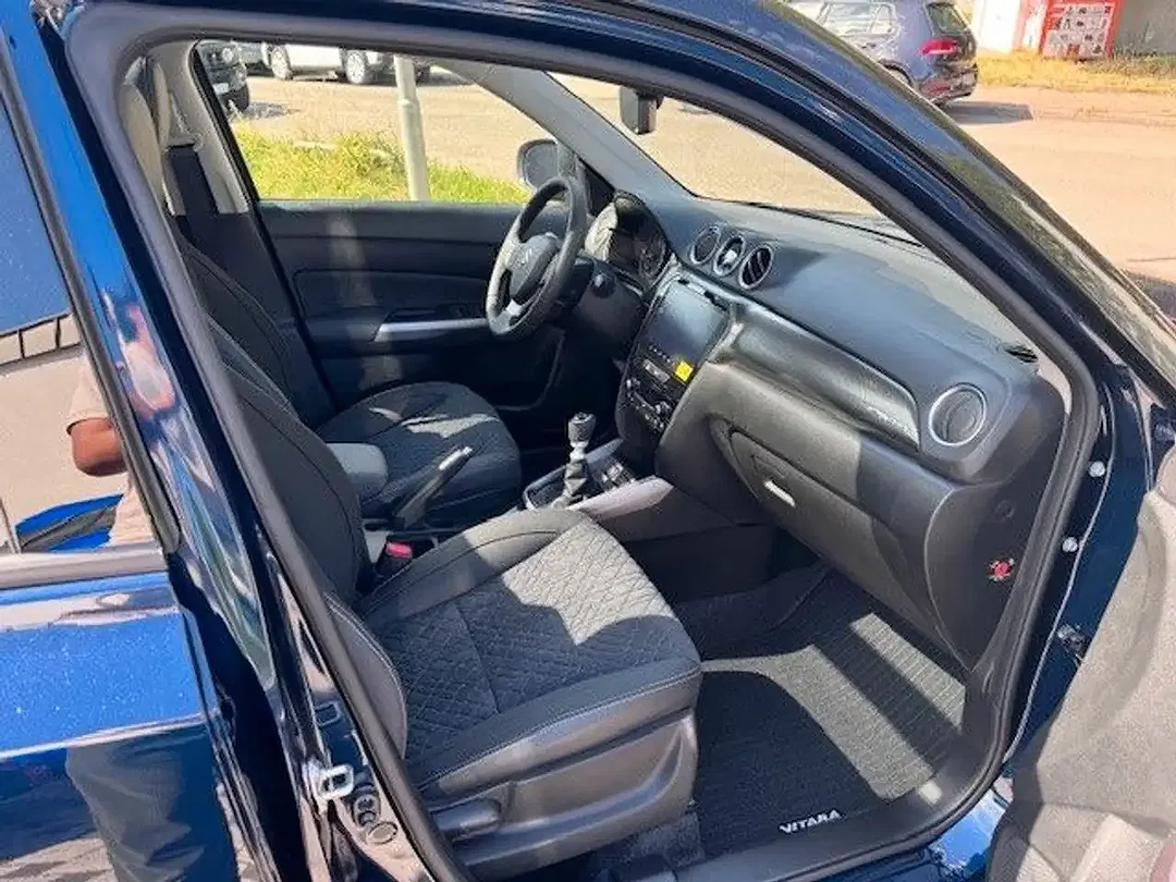 Suzuki Vitara - Thumbnail 9