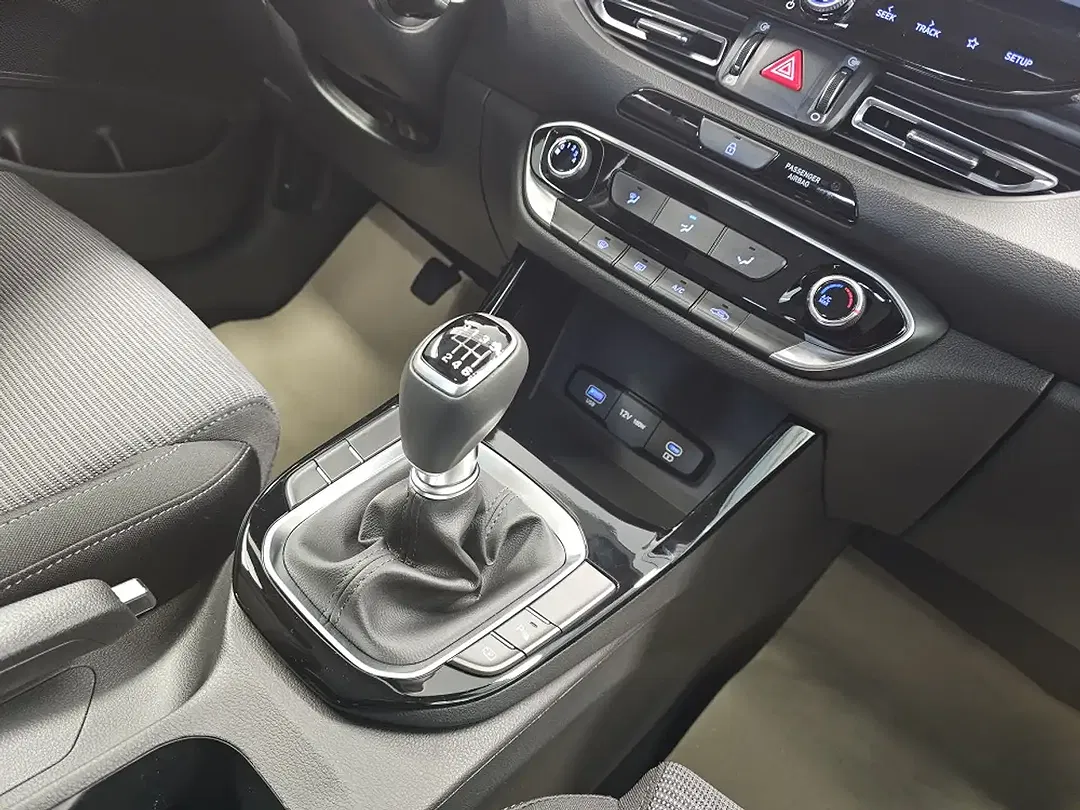 Hyundai i30 - Thumbnail 10