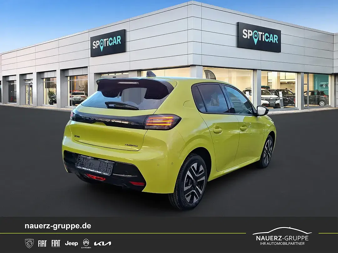 Peugeot 208 - Thumbnail 2
