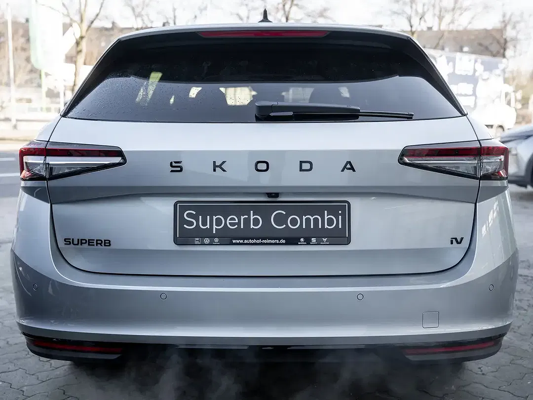 Skoda Superb - Thumbnail 4