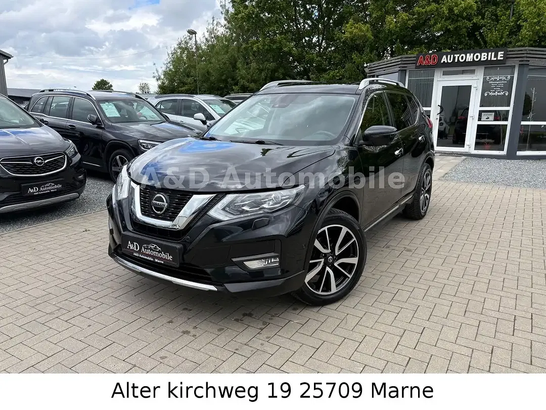 Nissan X-Trail - Thumbnail 1