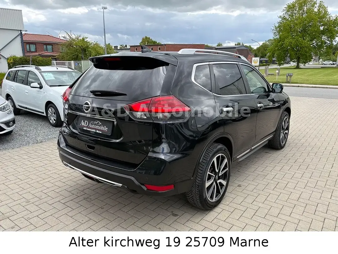 Nissan X-Trail - Thumbnail 3