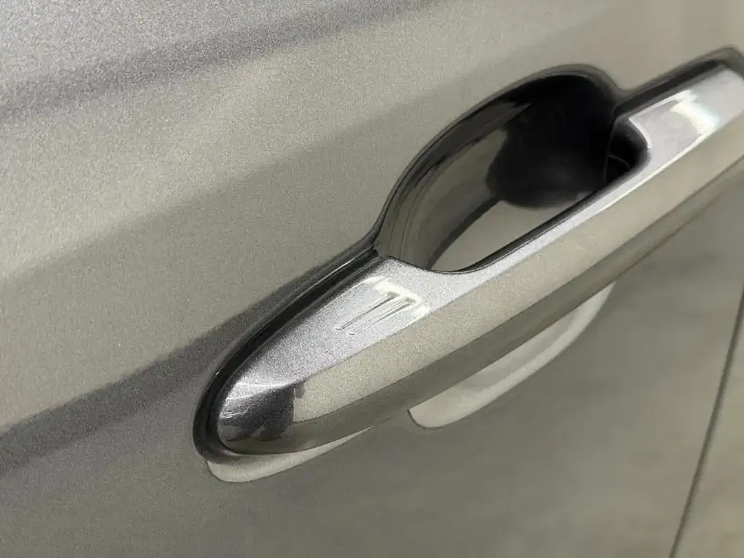 Toyota RAV 4 - Thumbnail 7