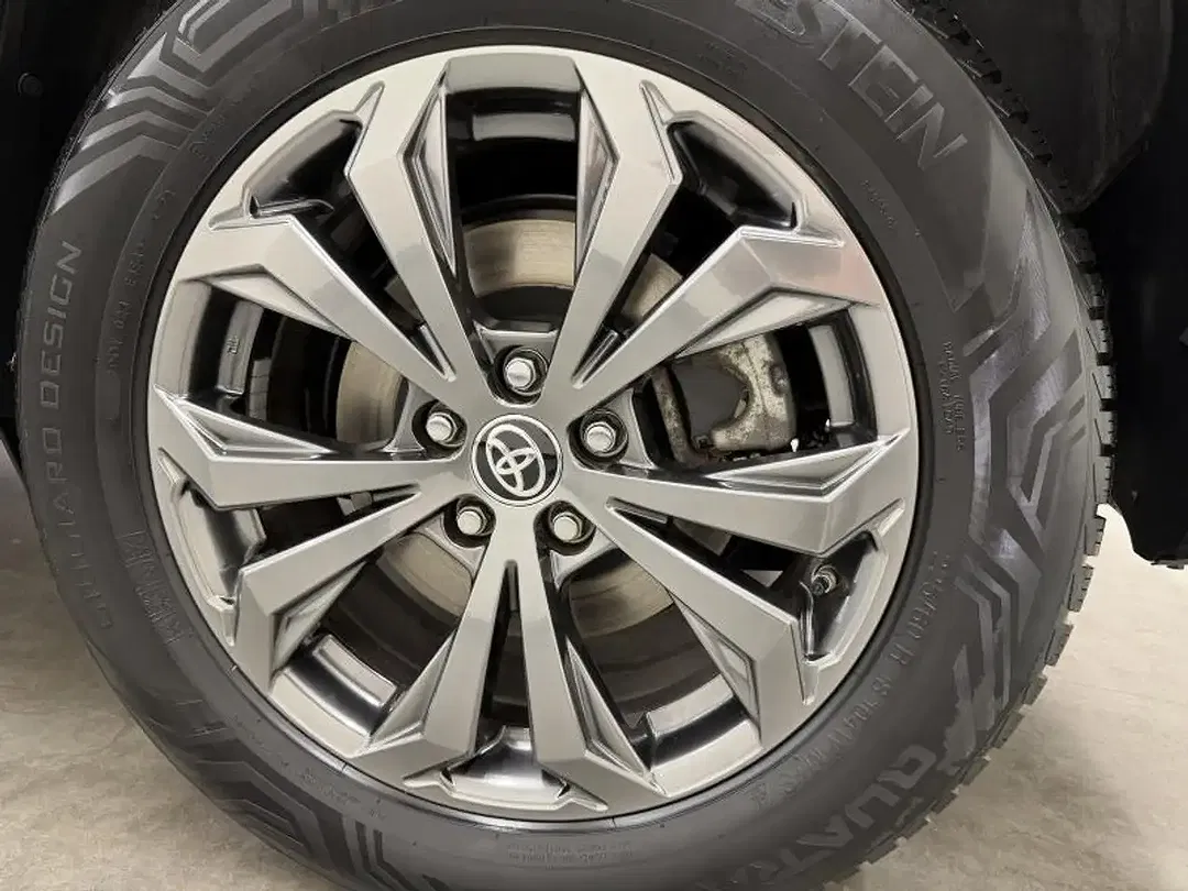 Toyota RAV 4 - Thumbnail 8