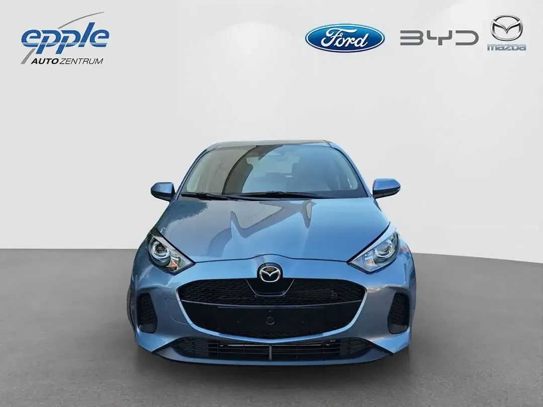 Mazda 2 - Thumbnail 2