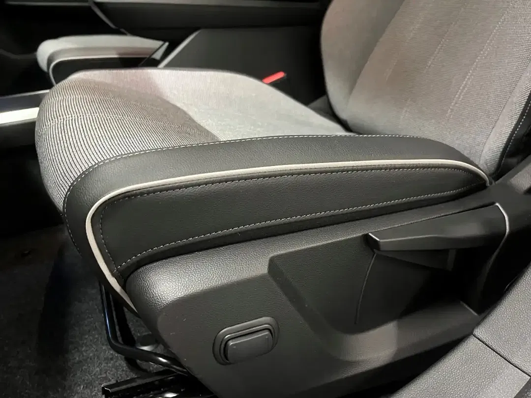 Mitsubishi Eclipse Cross - Thumbnail 10