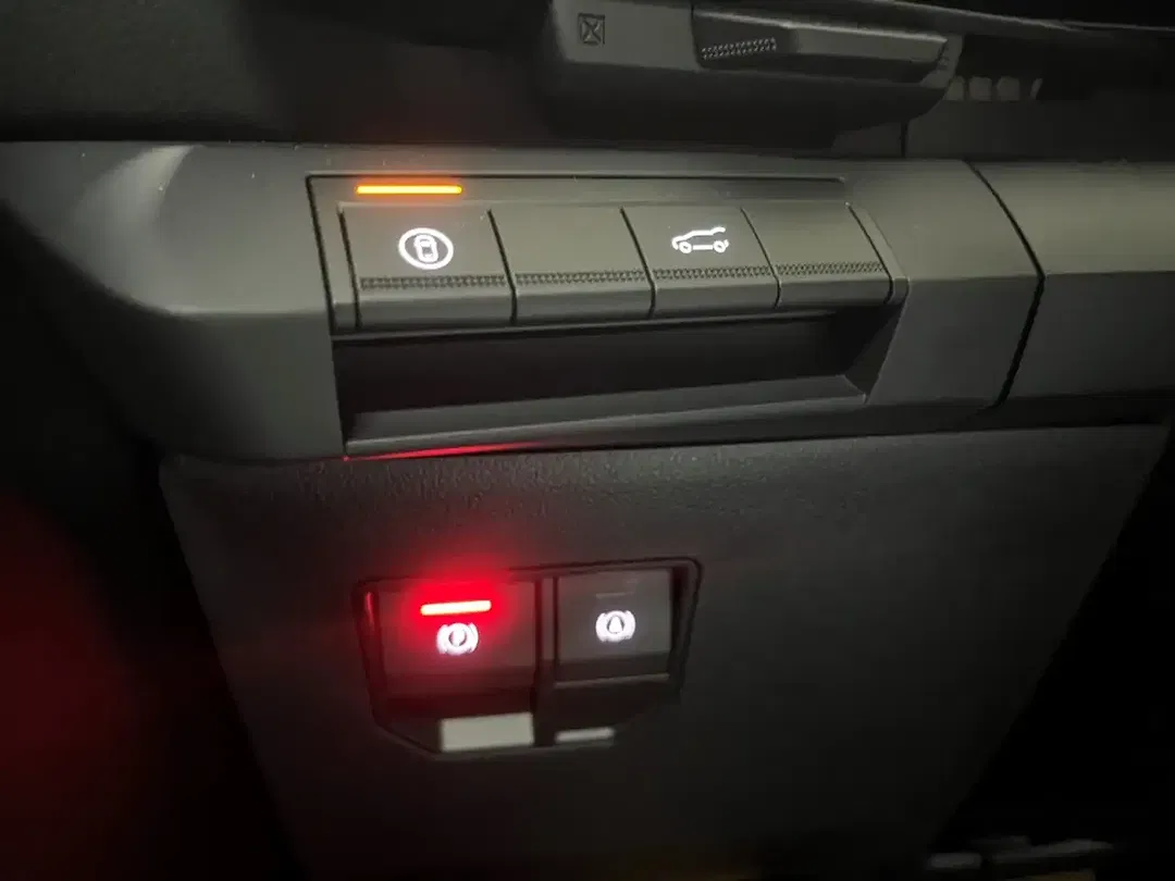 Mitsubishi Eclipse Cross - Thumbnail 12