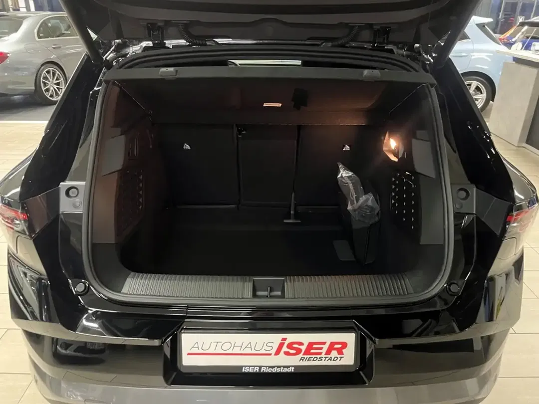 Mitsubishi Eclipse Cross - Thumbnail 5