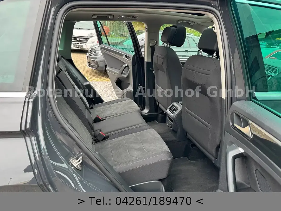 Volkswagen Tiguan - Thumbnail 12