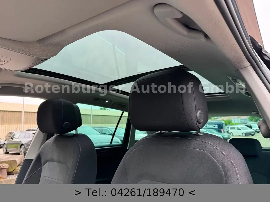 Volkswagen Tiguan - Thumbnail 9