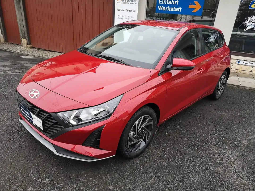 Hyundai i20 - Thumbnail 3