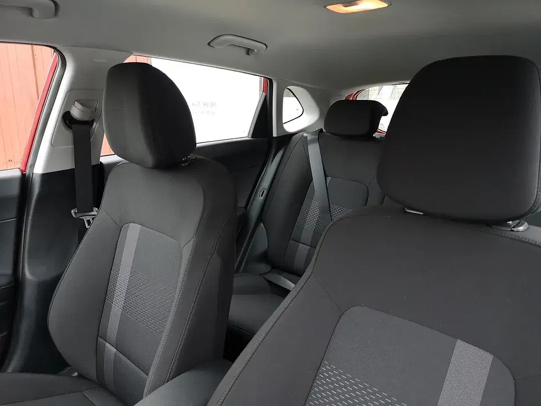 Hyundai i20 - Thumbnail 9