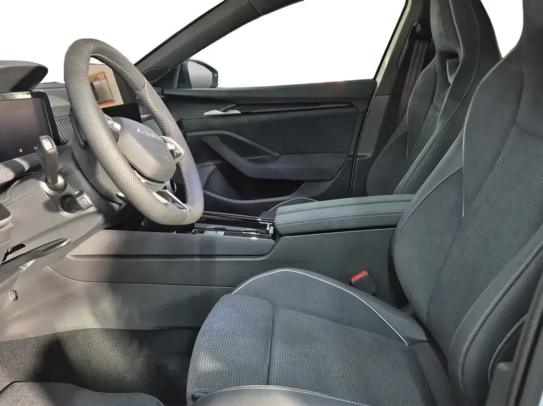 Skoda Superb - Thumbnail 9