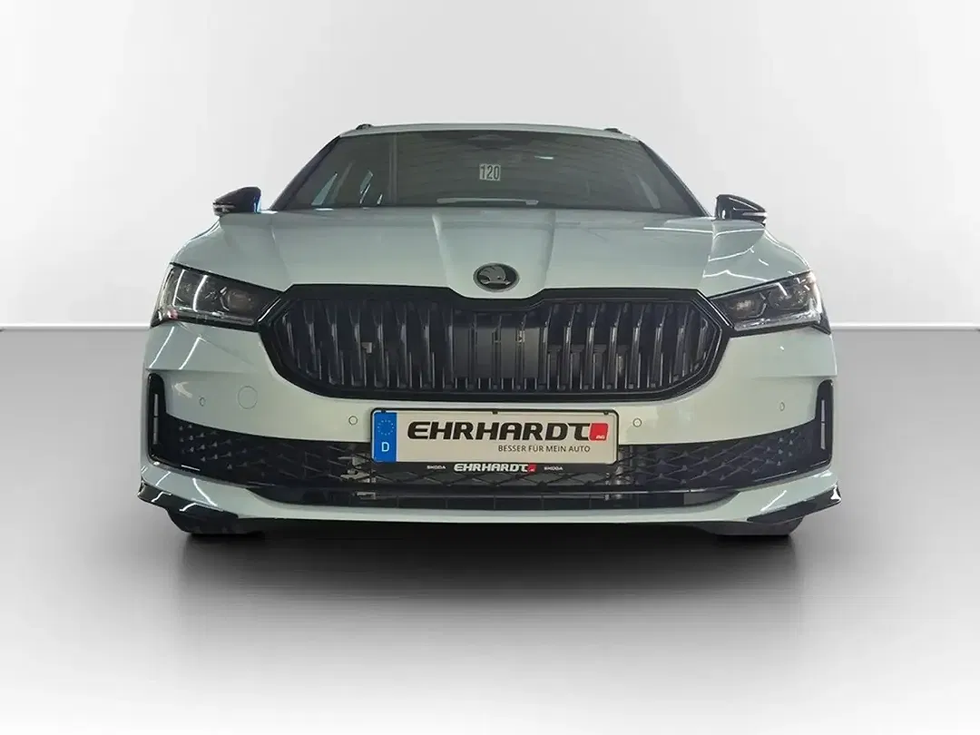 Skoda Superb - Thumbnail 2