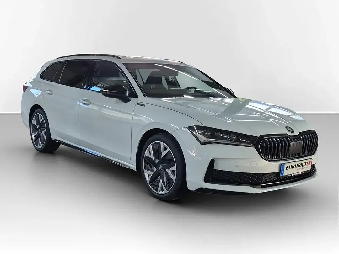 Skoda Superb - Thumbnail 3