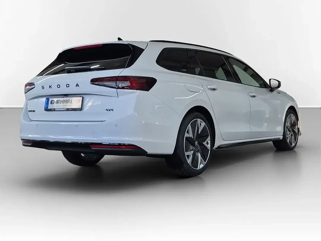 Skoda Superb - Thumbnail 4