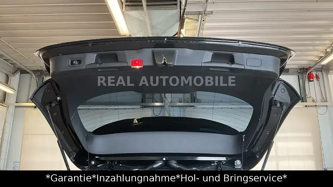 Mercedes-Benz B 180 - Thumbnail 11