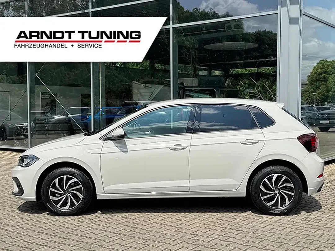 Volkswagen Polo - Thumbnail 4