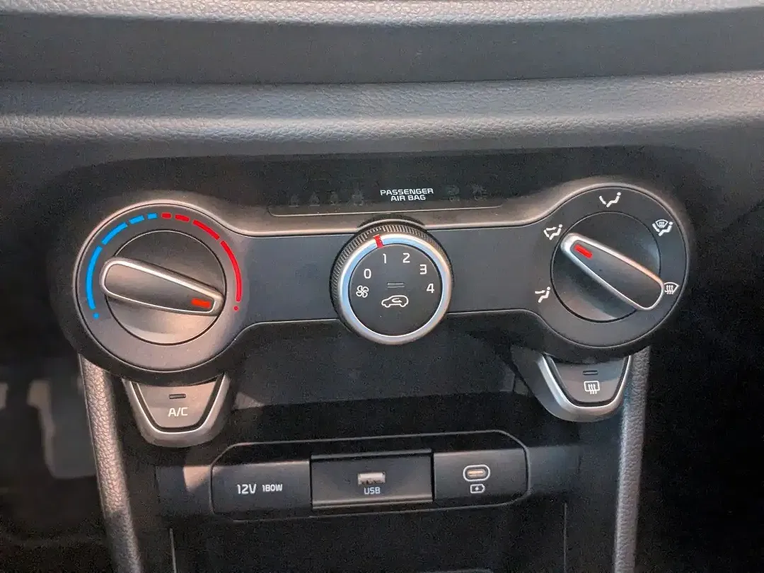 Kia Picanto - Thumbnail 12