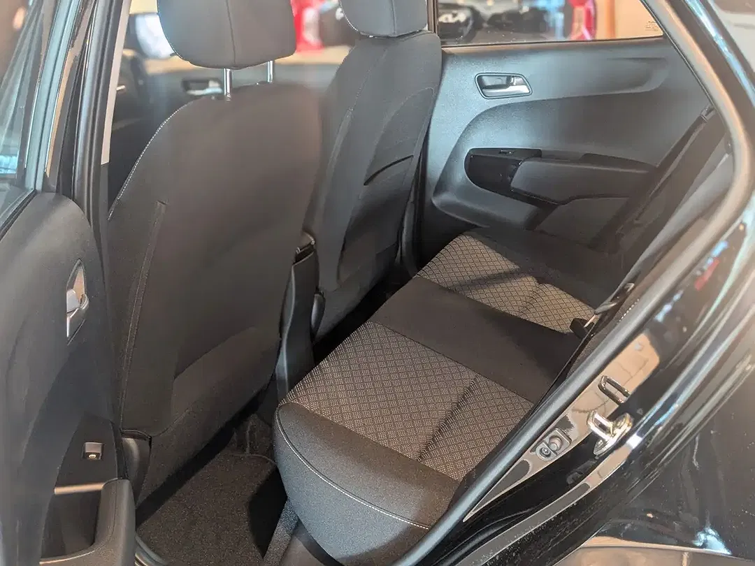 Kia Picanto - Thumbnail 7