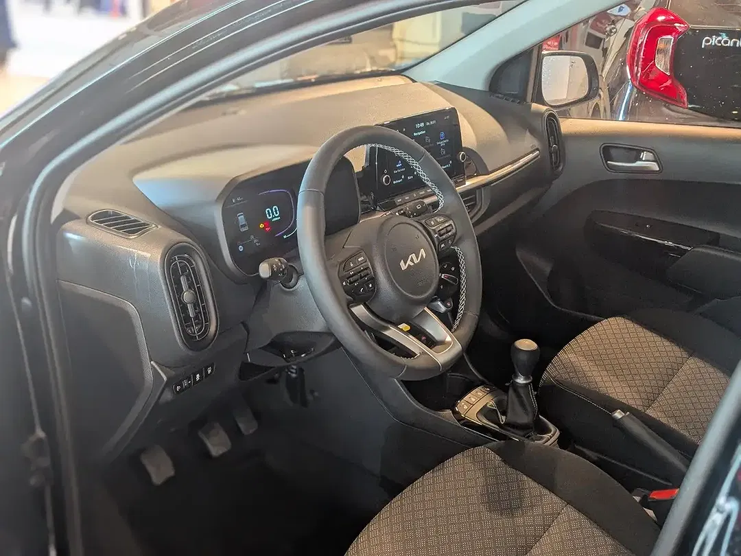Kia Picanto - Thumbnail 9