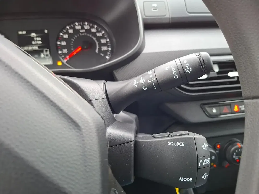 Dacia Sandero - Thumbnail 15