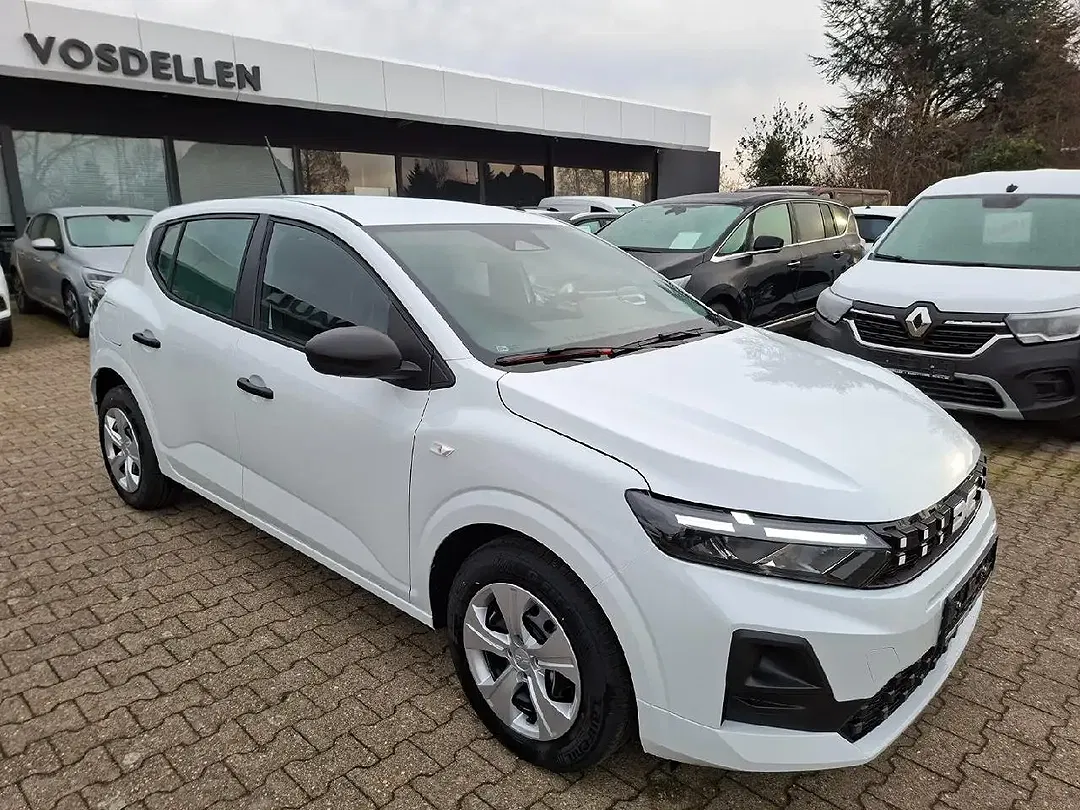 Dacia Sandero - Thumbnail 2
