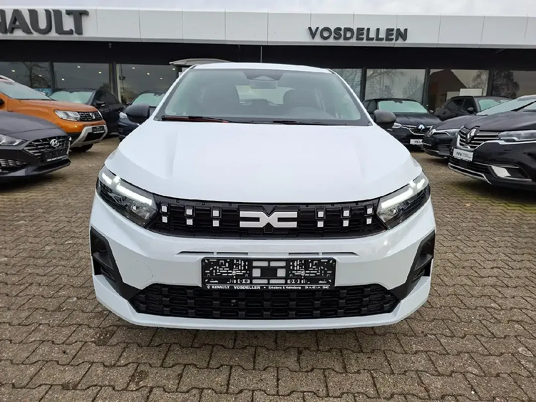 Dacia Sandero - Thumbnail 3
