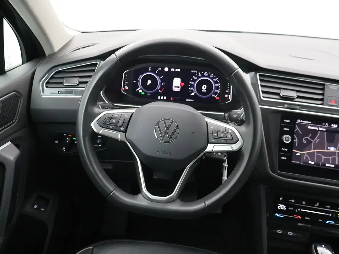 Volkswagen Tiguan - Thumbnail 12
