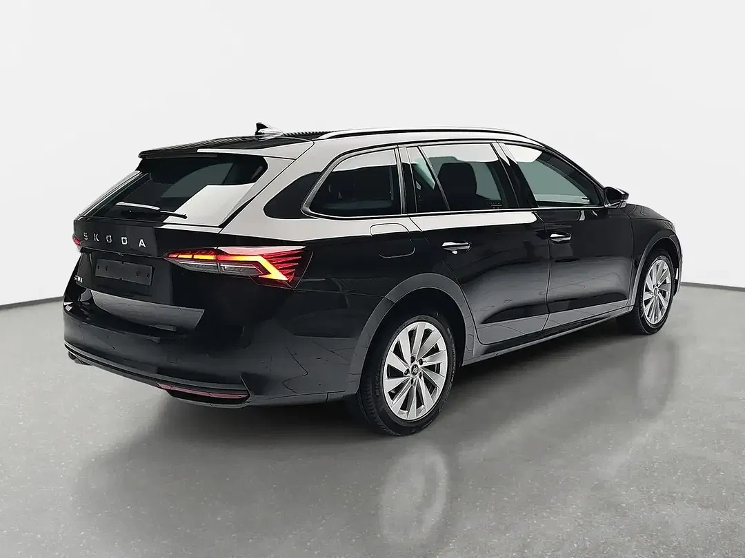 Skoda Octavia - Thumbnail 3