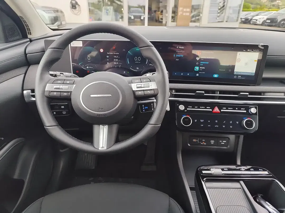 Hyundai TUCSON - Thumbnail 12